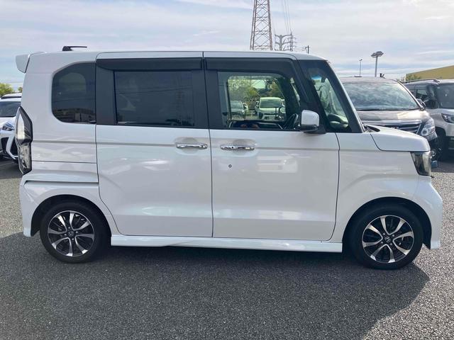 Ｎ－ＢＯＸカスタム Ｇ・Ｌホンダセンシング　ホンダセンシング　アダプティブコントロール　ＬＥＤヘッドランプ　パナソニック７インチナビ　フルセグＴＶ＆バックカメラ　Ｂｌｕｅｔｏｏｔｈ　片側パワースライドドア　純正１４インチアルミホイール　ドラレコ（9枚目）