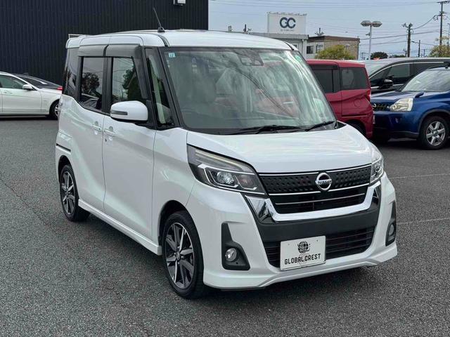 デイズルークス ハイウェイスター　Ｘ　Ｖセレクション　両側パワースライドドア／アラウンドビューモニター／ＬＥＤヘッドライト／エマージェンシーブレーキ／ＴＶキャンセラー／ナノイー付きリアシーリングファン／合皮クロスコンビシート／インテリジェントキー（5枚目）