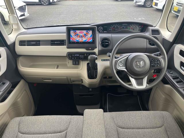 車を運転する際には運転席の存在は欠かせません。なのでしっかりとチェックしたいポイントですね。