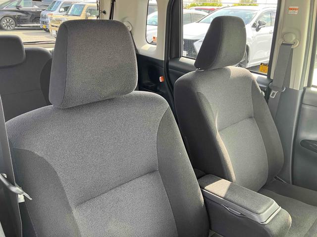 ムーヴキャンバス Ｇブラックインテリアリミテッド　ＳＡＩＩＩ　ストライプカラー（グレー）　スマートアシスト３　３６０°ＶＩＥＷスイッチ　寒冷地仕様　シートヒーター　両側パワースライドドア　ＬＥＤヘッドランプ＆フォグランプ　１４インチオプションホイールキャップ（21枚目）