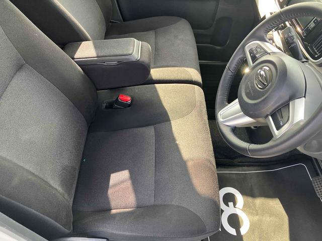 ムーヴキャンバス Ｇブラックインテリアリミテッド　ＳＡＩＩＩ　ストライプカラー（グレー）　スマートアシスト３　３６０°ＶＩＥＷスイッチ　寒冷地仕様　シートヒーター　両側パワースライドドア　ＬＥＤヘッドランプ＆フォグランプ　１４インチオプションホイールキャップ（22枚目）