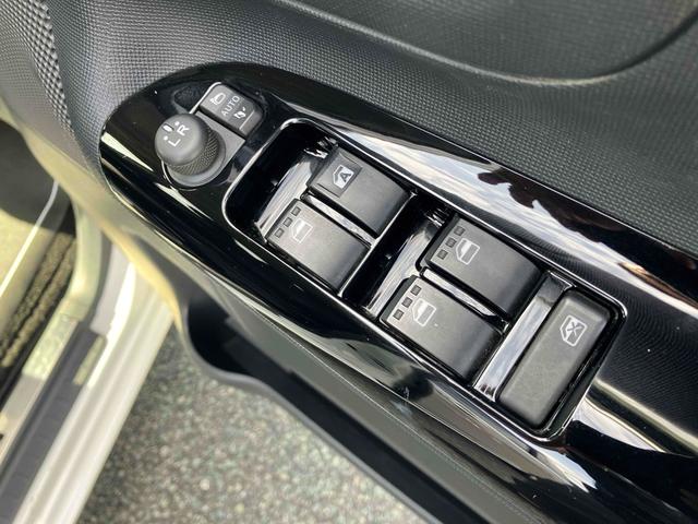 ムーヴキャンバス Ｇブラックインテリアリミテッド　ＳＡＩＩＩ　ストライプカラー（グレー）　スマートアシスト３　３６０°ＶＩＥＷスイッチ　寒冷地仕様　シートヒーター　両側パワースライドドア　ＬＥＤヘッドランプ＆フォグランプ　１４インチオプションホイールキャップ（23枚目）