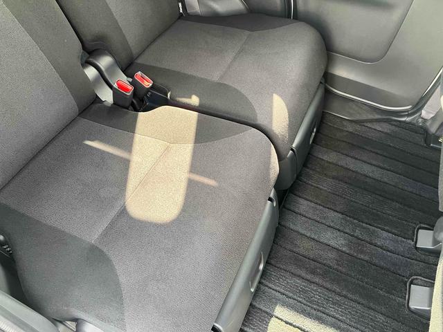 ムーヴキャンバス Ｇブラックインテリアリミテッド　ＳＡＩＩＩ　ストライプカラー（グレー）　スマートアシスト３　３６０°ＶＩＥＷスイッチ　寒冷地仕様　シートヒーター　両側パワースライドドア　ＬＥＤヘッドランプ＆フォグランプ　１４インチオプションホイールキャップ（26枚目）