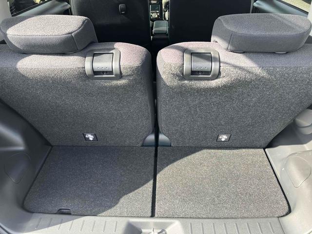 ムーヴキャンバス Ｇブラックインテリアリミテッド　ＳＡＩＩＩ　ストライプカラー（グレー）　スマートアシスト３　３６０°ＶＩＥＷスイッチ　寒冷地仕様　シートヒーター　両側パワースライドドア　ＬＥＤヘッドランプ＆フォグランプ　１４インチオプションホイールキャップ（32枚目）