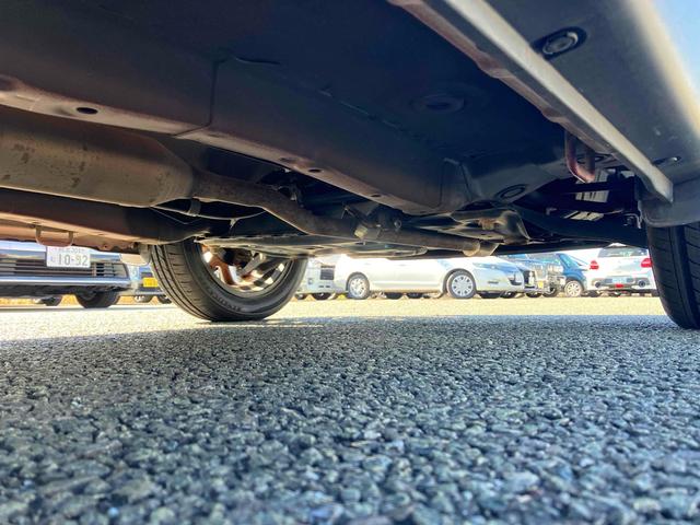 ハスラー ＪスタイルＩＩ　ユーザー下取車／ホワイトルーフ（オプション）／衝突被害軽減システム／ケンウッド７型フルセグＴＶ＆バックカメラ／Ｂｌｕｅｔｏｏｔｈ対応／ＨＩＤヘッドライト／アイドリングストップ／純正１５インチアルミ（39枚目）