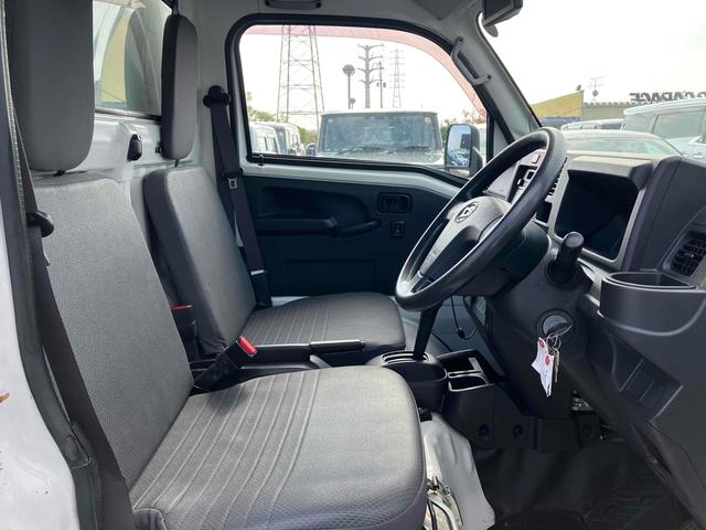 ご覧いただきありがとうございます♪気になったお車がありましたらお気軽にお電話をください♪