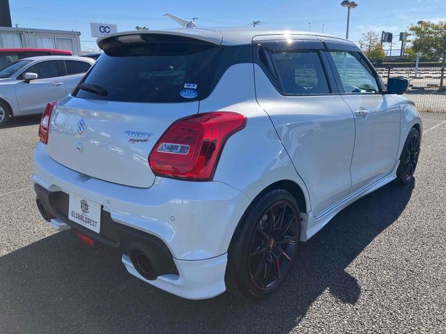 スイフトスポーツ ベースグレード ワンオーナー/後期モデル/純正エアロ/全方位モニター用カメラパッケージ/RMP17インチアルミホイール/ブラインドスポットモニター/セーフティサポート/純正8インチフルセグTV/LEDヘッドライト(6枚目)