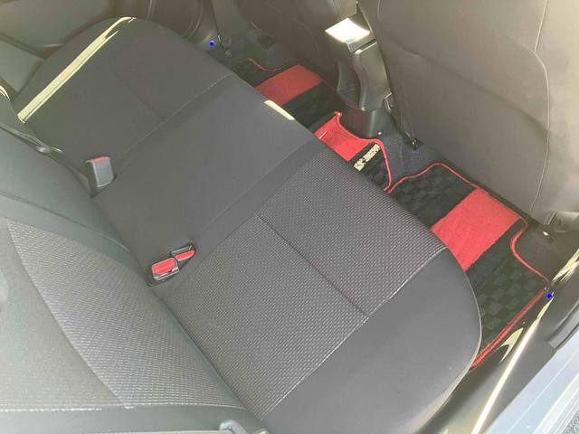 スイフトスポーツ ベースグレード ワンオーナー/後期モデル/純正エアロ/全方位モニター用カメラパッケージ/RMP17インチアルミホイール/ブラインドスポットモニター/セーフティサポート/純正8インチフルセグTV/LEDヘッドライト(21枚目)