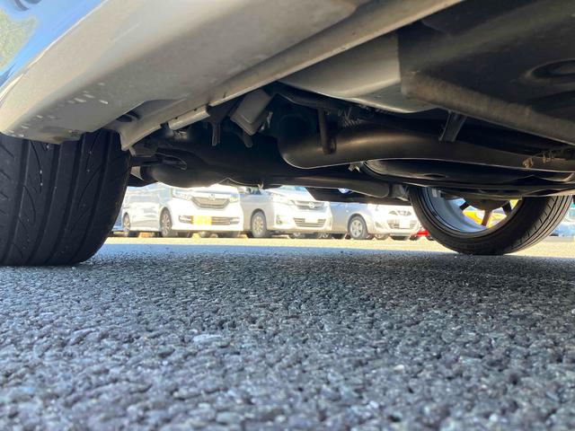 スイフトスポーツ ベースグレード ワンオーナー/後期モデル/純正エアロ/全方位モニター用カメラパッケージ/RMP17インチアルミホイール/ブラインドスポットモニター/セーフティサポート/純正8インチフルセグTV/LEDヘッドライト(45枚目)