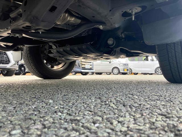 ランドクルーザープラド TX Lパッケージ Tコネクトナビ9インチディスプレイオーディオ/パノラミックビューモニター/クリアランスソナー・バックソナー/ブラックルーフレール/ブラインドスポットモニター/オプション19インチアルミホイール(64枚目)