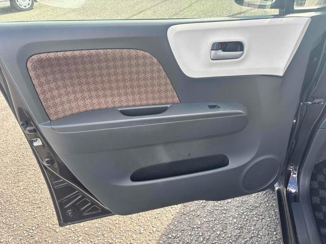 モコ X ETC スマートキー 電動格納ミラー ベンチシート CVT 盗難防止システム ABS CD 衝突安全ボディ エアコン パワーステアリング パワーウィンドウ(32枚目)