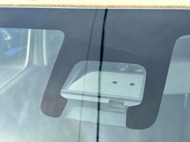 ワゴンR FA 衝突軽減ブレーキ クリアランスソナー レーンアシスト オートライト 電動格納ミラー ベンチシート CVT 盗難防止システム ABS ESC CD ミュージックプレイヤー接続可 衝突安全ボディ(5枚目)