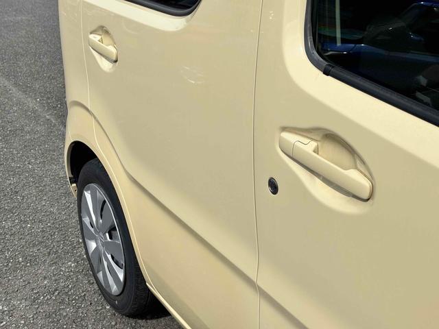 ワゴンR FA 衝突軽減ブレーキ クリアランスソナー レーンアシスト オートライト 電動格納ミラー ベンチシート CVT 盗難防止システム ABS ESC CD ミュージックプレイヤー接続可 衝突安全ボディ(8枚目)