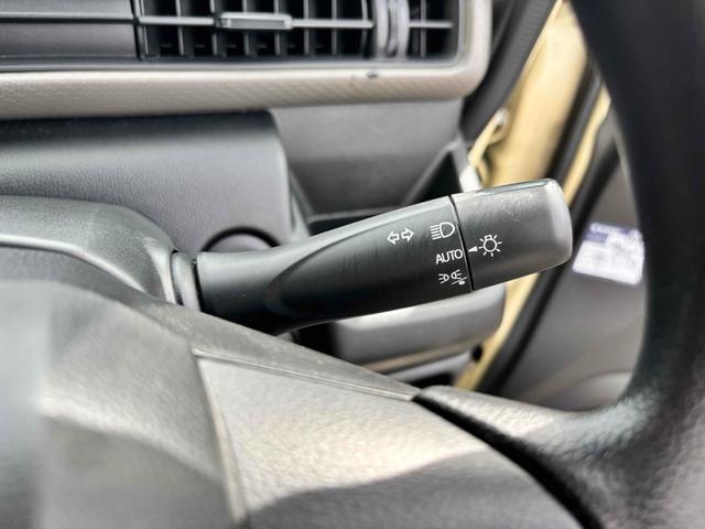 ワゴンR FA 衝突軽減ブレーキ クリアランスソナー レーンアシスト オートライト 電動格納ミラー ベンチシート CVT 盗難防止システム ABS ESC CD ミュージックプレイヤー接続可 衝突安全ボディ(17枚目)