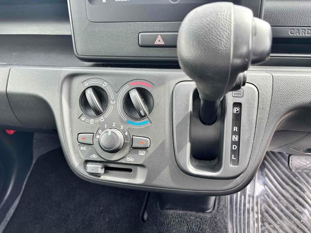 ワゴンR FA 衝突軽減ブレーキ クリアランスソナー レーンアシスト オートライト 電動格納ミラー ベンチシート CVT 盗難防止システム ABS ESC CD ミュージックプレイヤー接続可 衝突安全ボディ(20枚目)