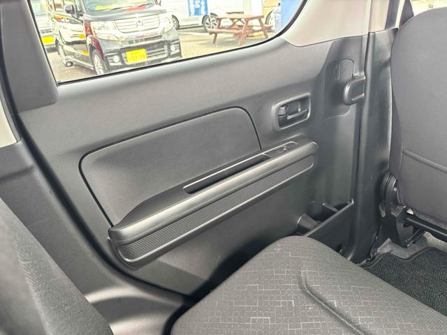 ワゴンR FA 衝突軽減ブレーキ クリアランスソナー レーンアシスト オートライト 電動格納ミラー ベンチシート CVT 盗難防止システム ABS ESC CD ミュージックプレイヤー接続可 衝突安全ボディ(27枚目)