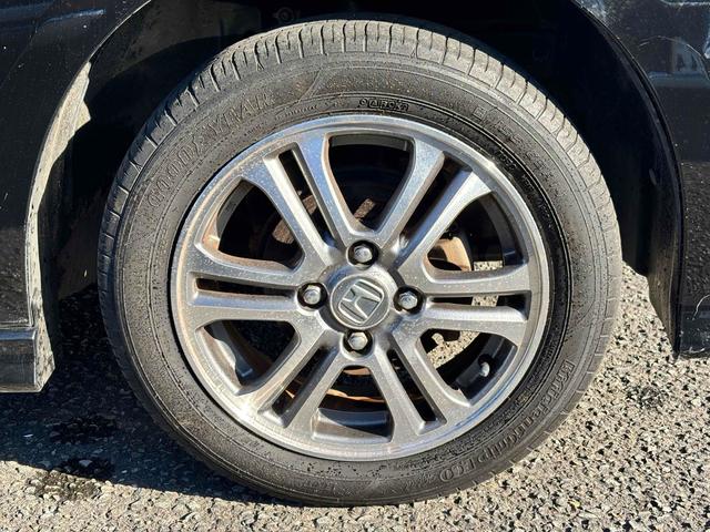 Ｎ－ＢＯＸカスタム Ｇ・Ｌパッケージ　純正ナビ　フルセグＴＶ　Ｂｌｕｅｔｏｏｔｈオーディオ　ＤＶＤ　ＵＳＢ　パワースライドドア　ＨＩＤ　スマートキー　アイドリングストップ　電動格納ミラー　ベンチシート　ＣＶＴ　盗難防止システム　ＡＢＳ（6枚目）