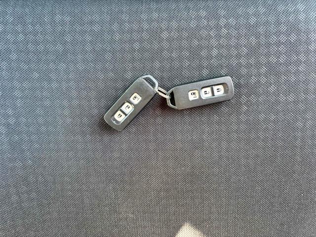 Ｎ－ＢＯＸカスタム Ｇ・Ｌパッケージ　純正ナビ　フルセグＴＶ　Ｂｌｕｅｔｏｏｔｈオーディオ　ＤＶＤ　ＵＳＢ　パワースライドドア　ＨＩＤ　スマートキー　アイドリングストップ　電動格納ミラー　ベンチシート　ＣＶＴ　盗難防止システム　ＡＢＳ（16枚目）