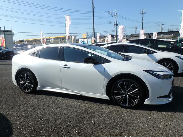 プリウス Ｚ　前後ドライブレコーダー　ＥＴＣ２．０　全方位カメラ　モデリスタフルエアロ　ナビ　ブレーキサポート　レーンサポート　ソナー　クルーズコントロール　ＬＥＤヘッドライト　スマートキー　プッシュスタート（5枚目）