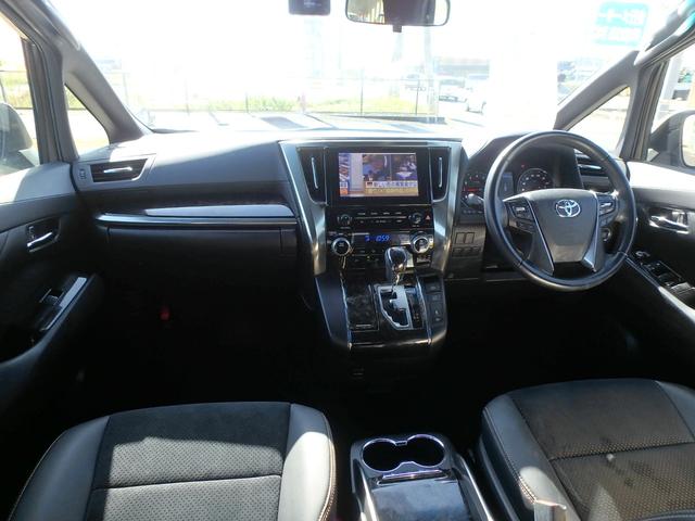 アルファード ２．５Ｓ　タイプゴールドＩＩ　前後ドライブレコーダー　ＥＴＣ　ナビ　バックカメラ　ＬＥＤヘッドライト　ブレーキサポート　レーンサポート　ソナー　クルーズコントロール　両側電動スライドドア　フリップダウンモニター　スマートキー（12枚目）