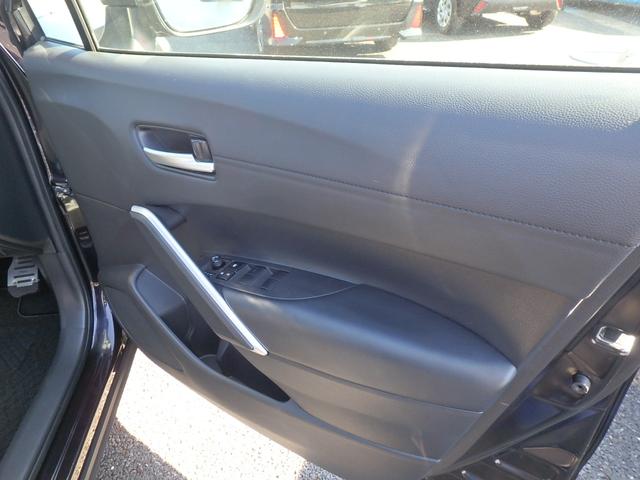 カローラクロス ハイブリッド　Ｚ　ＥＴＣ　モデリスタフルエアロ　バックカメラ　ＬＥＤヘッドライト　ブレーキサポート　レーンサポート　ソナー　クルーズコントロール　パワーゲート　Ｗシートヒーター　スマートキー　プッシュスタート（22枚目）