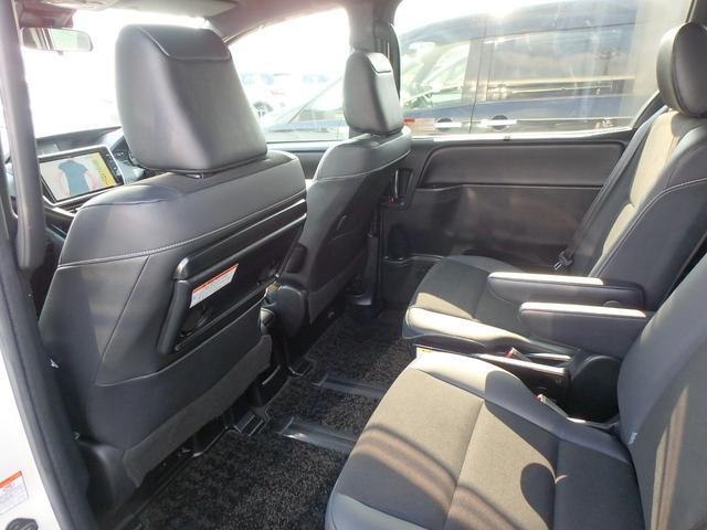 ノア ハイブリッドＳｉ　ダブルバイビー　ＥＴＣ２．０　モデリスタフルエアロ　ナビ　バックカメラ　ブレーキサポート　レーンサポート　ソナー　クルーズコントロール　両側電動スライドドア　スマートキー　プッシュスタート　Ｗシートヒーター（19枚目）