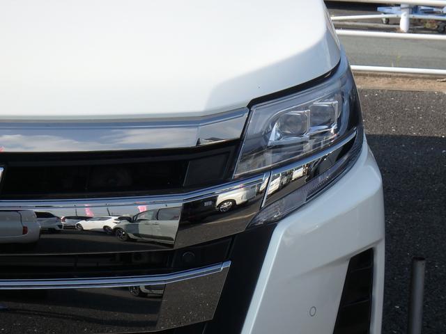 ノア ハイブリッドＳｉ　ダブルバイビー　ＥＴＣ２．０　モデリスタフルエアロ　ナビ　バックカメラ　ブレーキサポート　レーンサポート　ソナー　クルーズコントロール　両側電動スライドドア　スマートキー　プッシュスタート　Ｗシートヒーター（63枚目）