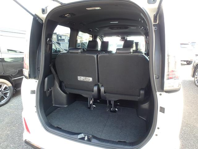 ノア ハイブリッドＳｉ　ダブルバイビー　ＥＴＣ２．０　モデリスタフルエアロ　ナビ　バックカメラ　ブレーキサポート　レーンサポート　ソナー　クルーズコントロール　両側電動スライドドア　スマートキー　プッシュスタート　Ｗシートヒーター（71枚目）