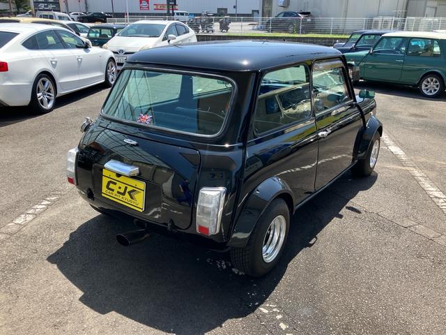 ＭＩＮＩ クーパー　センターマフラー　コブラシート　キーレス　バックモニター　エアコン　パワステ　アルミホイール（7枚目）