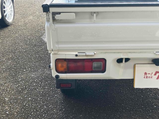アクティトラック SDX 軽トラック 5速マニュアル アルミホイール エアコン 運転席エアバッグ CD USB ミュージックプレイヤー接続可 三方開(23枚目)