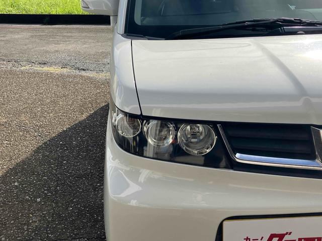 ゼストスパーク Ｗ　ＥＴＣ　ナビ　ＴＶ　ＨＩＤ　スマートキー　電動格納ミラー　ＡＴ　盗難防止システム　ＡＢＳ　ＣＤ　ＵＳＢ　Ｂｌｕｅｔｏｏｔｈ　アルミホイール　衝突安全ボディ　エアコン　パワーステアリング（17枚目）