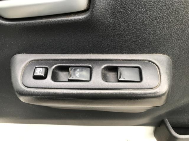 キャリイトラック  4WD・ブレーキサポート・オートライト・ハイビームアシスト・5速・デフロック・Lo・Hi切替・キーレス・パワーウィンドウ(15枚目)