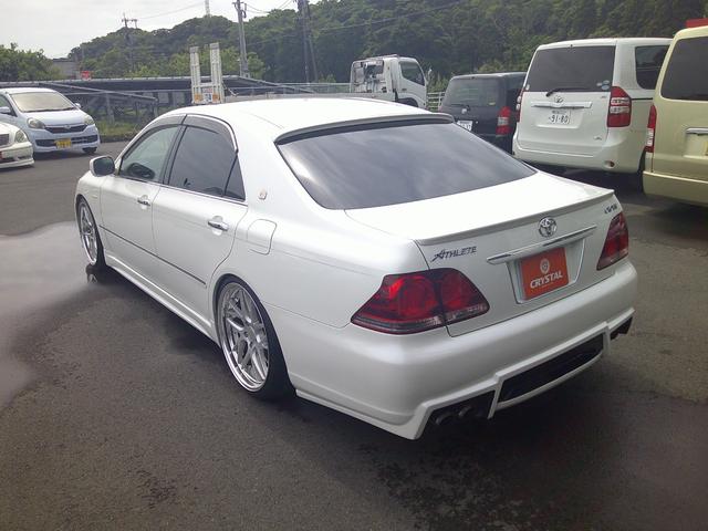 クラウン アスリート　後期　ＶＬＥＮＥフルエアロ　ＷＯＲＫグノーシス２０インチアルミホイール　車高調　リアルーフスポイラー　Ｋ－ＢＲＥＡＫ４本出しマフラー　サンルーフ　フルセグＴＶ（9枚目）