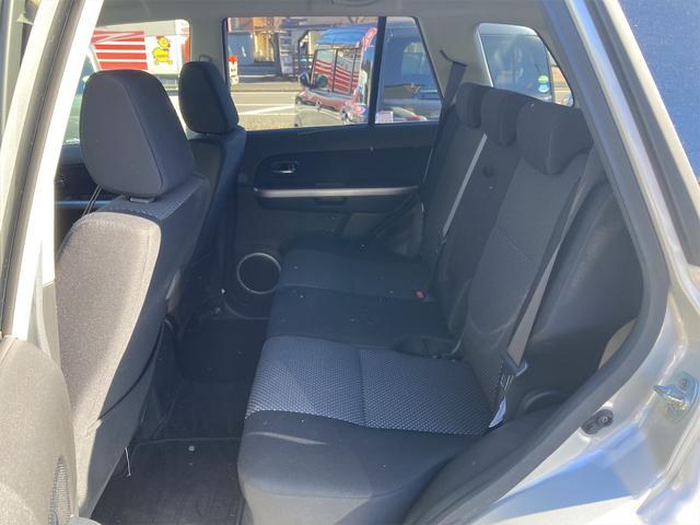 2.0XE 4WD ナビ TV アルミホイール スマートキー 電動格納ミラー シートヒーター AT 盗難防止システム 衝突安全ボディ CD DVD再生 記録簿 ABS エアコン パワーステアリング(30枚目)