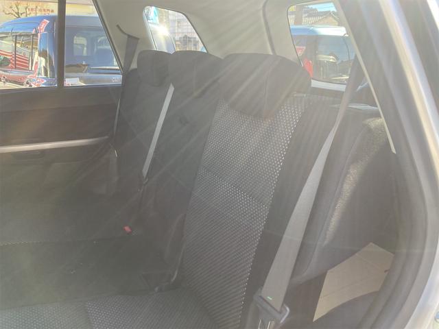 2.0XE 4WD ナビ TV アルミホイール スマートキー 電動格納ミラー シートヒーター AT 盗難防止システム 衝突安全ボディ CD DVD再生 記録簿 ABS エアコン パワーステアリング(31枚目)