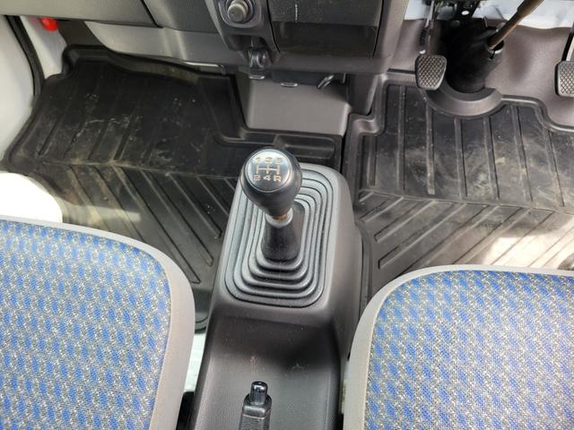 アクティトラック ＳＤＸ　保冷車　５速マニュアル　ドラレコ　エアコン　パワステ　　　ＣＤオーディオ　ヘッドライトレベライザー　荷台ランプ　運転席エアバック　走行距離４６２８５ｋｍ（11枚目）