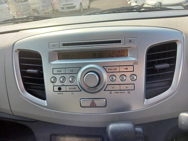 ワゴンＲ ＦＸ　キーレスエントリー　アイドリングストップ　シートヒーター　ベンチシート　ＣＶＴ　盗難防止システム　ＡＢＳ　ＣＤ　ミュージックプレイヤー接続可　衝突安全ボディ　エアコン　パワーステアリング（4枚目）