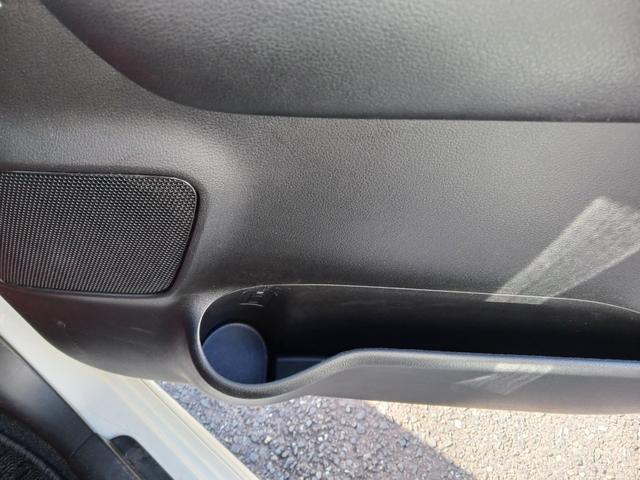 ソリオ ハイブリッドＭＺ　ドライブレコーダー　ＥＴＣ　全周囲カメラ　ナビ　ＴＶ　両側電動スライドドア　クリアランスソナー　オートクルーズコントロール　レーンアシスト　衝突被害軽減システム　アルミホイール　オートライト　ＨＩＤ（47枚目）