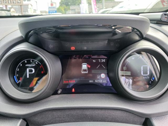 ヤリスクロス G 全周囲カメラ クリアランスソナー オートクルーズコントロール レーンアシスト 衝突被害軽減システム ナビ オートマチックハイビーム オートライト アルミホイール スマートキー 電動格納ミラー CVT(4枚目)