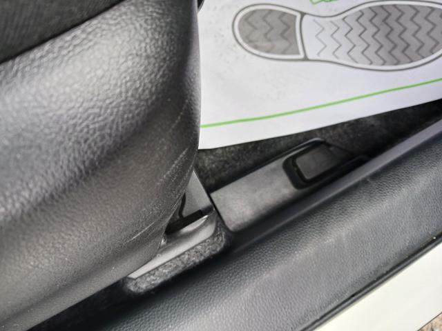 ヤリスクロス G 全周囲カメラ クリアランスソナー オートクルーズコントロール レーンアシスト 衝突被害軽減システム ナビ オートマチックハイビーム オートライト アルミホイール スマートキー 電動格納ミラー CVT(30枚目)