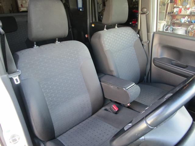 ピクシスメガ Gターボ SAII 禁煙車 両側パワースライドドア 衝突軽減ブレーキ ナビ フルセグTV DVD バックカメラ Bluetooth 後席モニター ターボ タイミングチェーン ドライブレコーダー 現状販売車(12枚目)