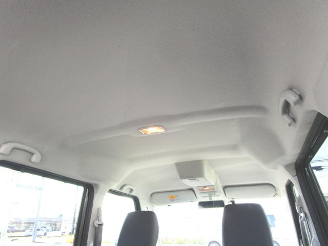 スペーシア Xリミテッド 禁煙車 衝突軽減ブレーキ 両側パワースライドドア ナビ フルセグTV DVD バックカメラ シートヒーター タイミングチェーン CVT スマートキー(17枚目)