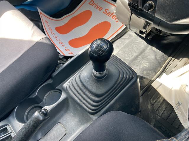 サンバーバン トランスポーター　軽バン　ＭＴ　両側スライドドア　キーレスエントリー　エアコン　運転席エアバッグ（34枚目）