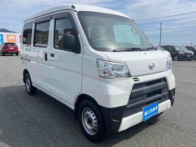 ハイゼットカーゴ ＤＸ　ＳＡＩＩＩ　ＡＴ　衝突被害軽減システム　クリアランスソナー　ＥＴＣ　ナビ　ＴＶ　両側スライドドア　キーレスエントリー　アイドリングストップ　オートマチックハイビーム　ＡＢＳ　ＥＳＣ　エアコン（3枚目）