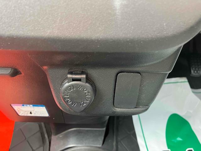 ハイゼットカーゴ ＤＸ　ＳＡＩＩＩ　ＡＴ　衝突被害軽減システム　クリアランスソナー　ＥＴＣ　ナビ　ＴＶ　両側スライドドア　キーレスエントリー　アイドリングストップ　オートマチックハイビーム　ＡＢＳ　ＥＳＣ　エアコン（27枚目）