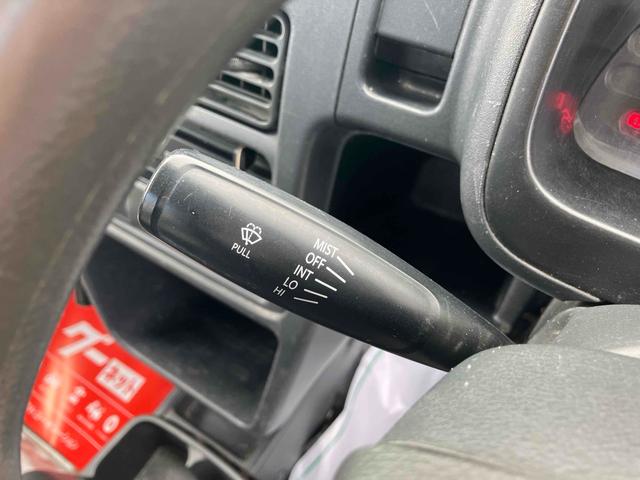 キャリイトラック ＫＣエアコン・パワステ　４ＷＤ　軽トラック　ＡＴ　ＥＴＣ　エアコン　パワーステアリング　運転席エアバッグ（13枚目）