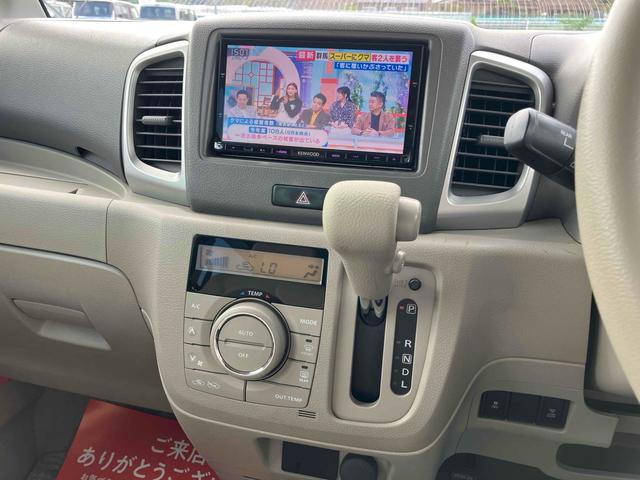 スペーシア 　ＥＴＣ　バックカメラ　両側電動スライドドア　ナビ　ＴＶ　衝突被害軽減システム　スマートキー　アイドリングストップ　電動格納ミラー　ベンチシート　ＣＶＴ　ＥＳＣ　ＣＤ　ＵＳＢ　Ｂｌｕｅｔｏｏｔｈ（20枚目）