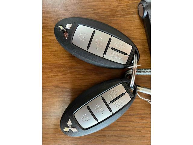 デリカミニ Ｔ　プレミアム　全周囲カメラ　両側電動スライドドア　ナビ　ＴＶ　オートクルーズコントロール　レーンアシスト　衝突被害軽減システム　オートライト　ＬＥＤヘッドランプ　スマートキー　アイドリングストップ　電動格納ミラー（42枚目）