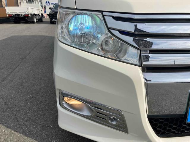 ステップワゴンスパーダ Ｓ　ＥＴＣ　バックカメラ　ナビ　ＴＶ　両側スライド・片側電動　ＨＩＤ　キーレスエントリー　電動格納ミラー　３列シート　フルフラット　ＣＶＴ　アルミホイール　ＣＤ　ＤＶＤ再生　ＵＳＢ　盗難防止システム（11枚目）