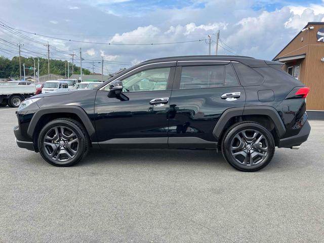 ＲＡＶ４ アドベンチャー　４ＷＤ　ＥＴＣ　バックカメラ　クリアランスソナー　オートクルーズコントロール　レーンアシスト　パワーシート　衝突被害軽減システム　ナビ　ＴＶ　オートマチックハイビーム　オートライト　ＬＥＤヘッドランプ（10枚目）